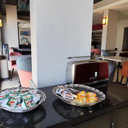 Cit'hotel Saint Jacques Hotel 3*