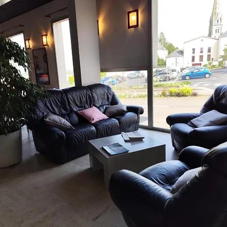 Saint Jacques Hotel 3*