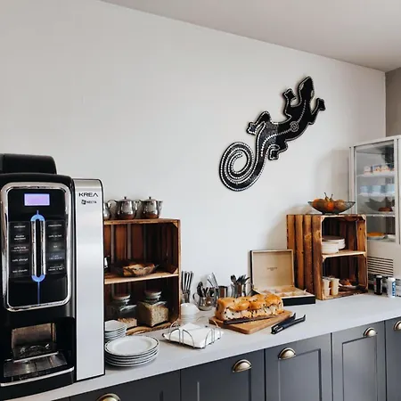 Hotel Saint Jacques 3*