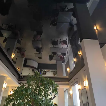 Cit'hotel Saint Jacques 3*