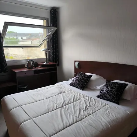 Saint Jacques Hotel Parthenay