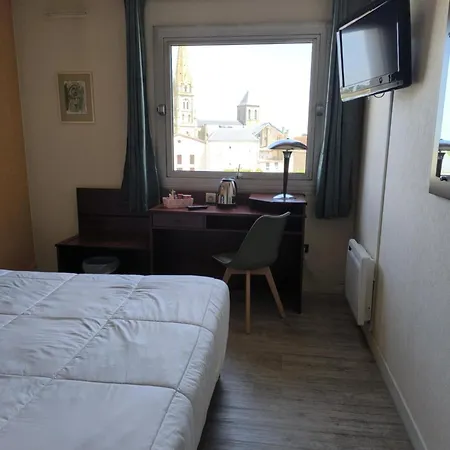 Saint Jacques 3*