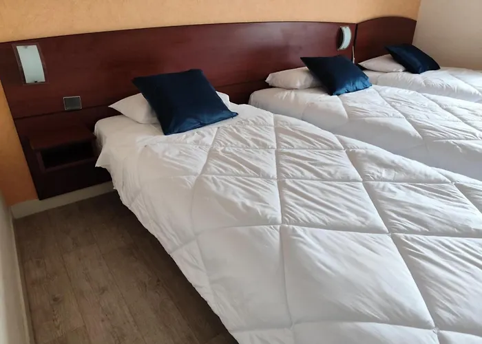 Hotel Cit'hotel Saint Jacques 3*