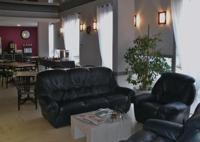 Hotel Cit'hotel Saint Jacques 3*