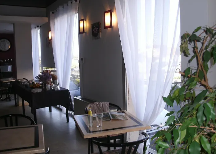 Cit'hotel Saint Jacques Hotel 3*