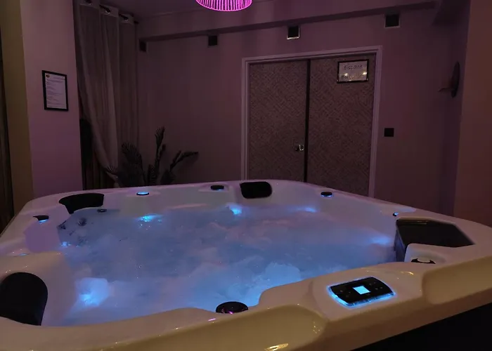 Cit'hotel Saint Jacques 3*