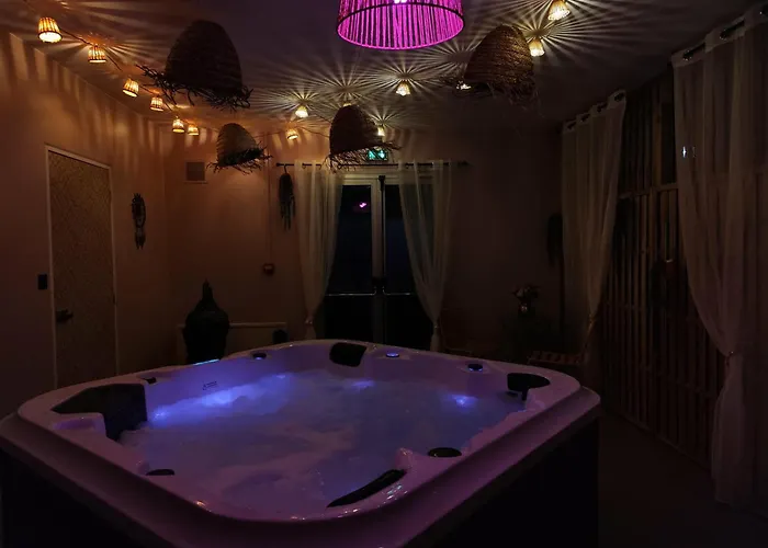 Hotel Cit'hotel Saint Jacques 3*