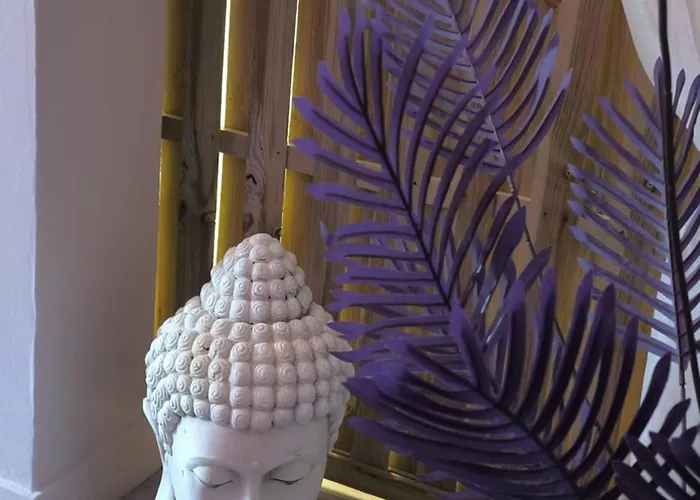 Hotel Saint Jacques 3*